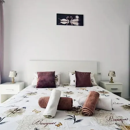 Dor De Mare - Apartament Maldive Mamaia Nord - 100 M Far From The Beach! Navodari